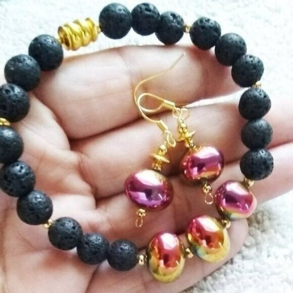 GIFT SET! Magenta Rose Gold + Lava Rock Beads ~ Vibrant Bold Bracelet + Earrings - Picture 2 of 12
